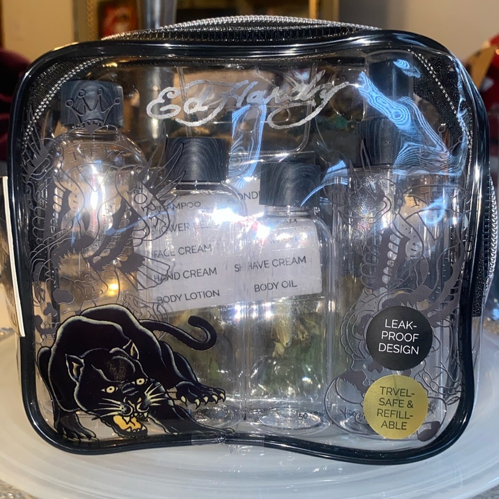 ED HARDY 5-PC on the go essentials! - Picture 4 of 7